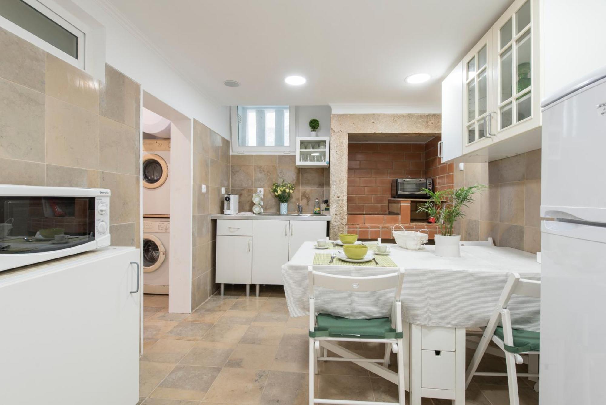 Lisbon Apartment Bairro Alto - Bica 1 Экстерьер фото